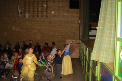105-0561_img